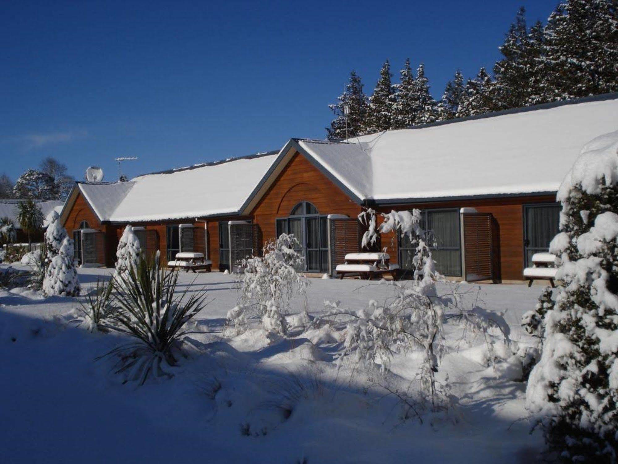 The Peaks Motor Inn Ohakune Buitenkant foto